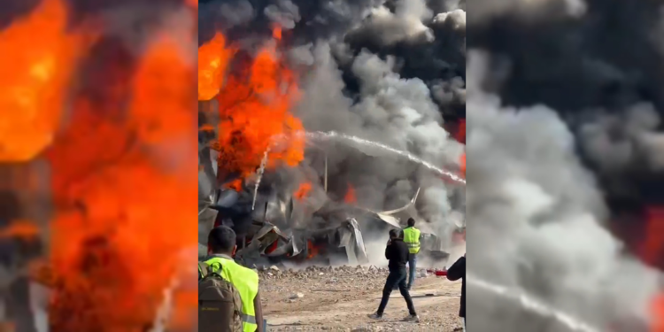 Malatya'da inşaat işçilerinin kaldığı konteynerlerde yangın