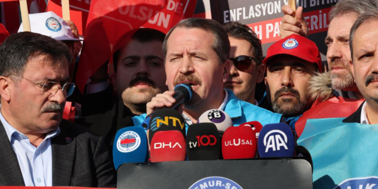 Memur-Sen refah payı istiyor