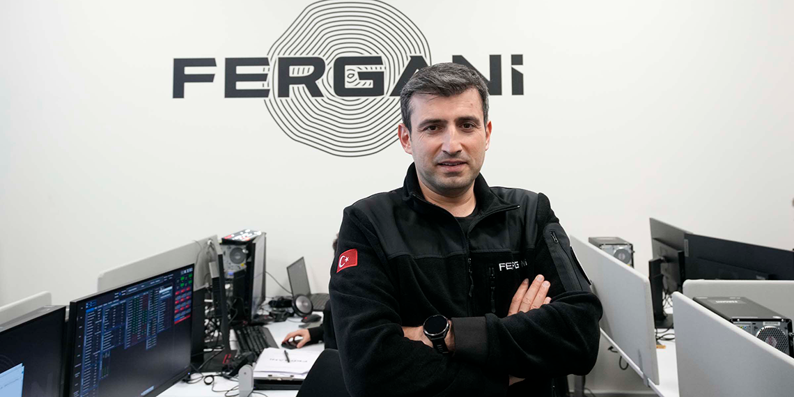 Milli uydu Fergani Uzayda