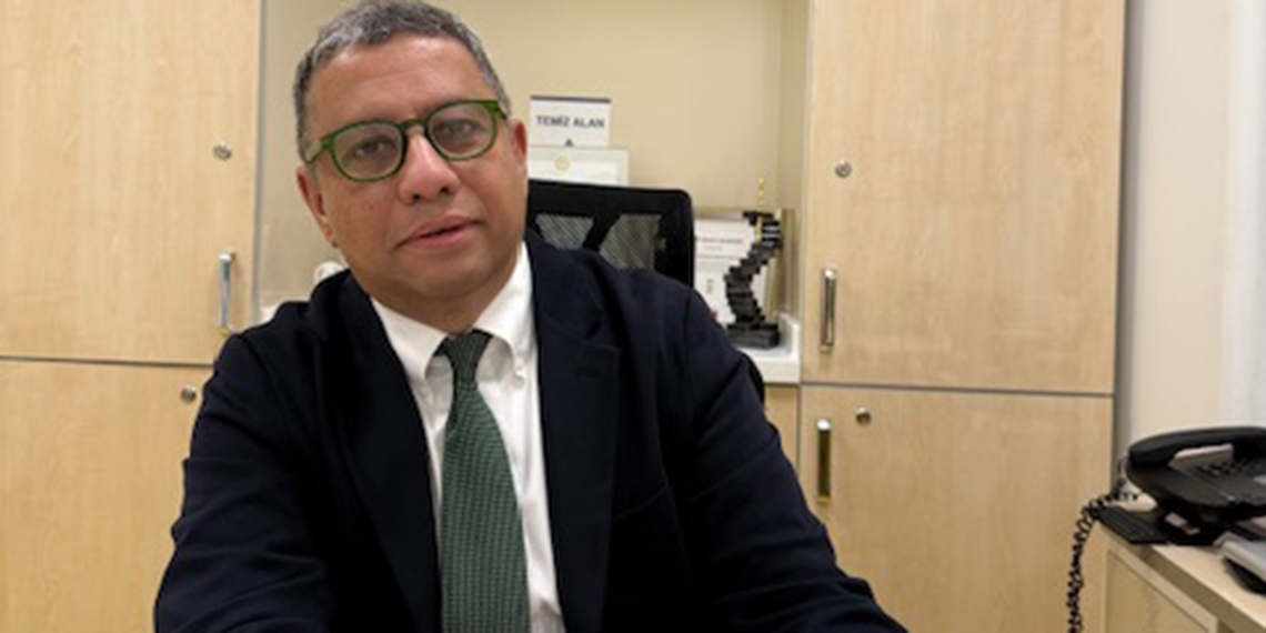 Nefes darlığı ve çarpıntı kalp kapaklarındaki sorunun belirtisi olabilir