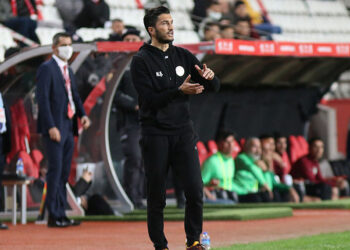 Borussia Dortmund Nuri Şahin ile yollarını ayırdı