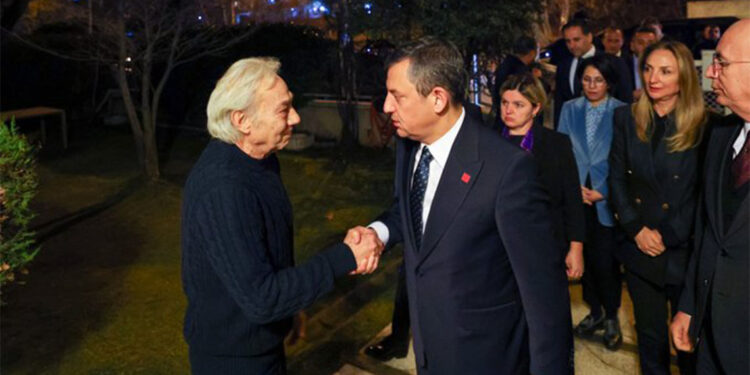 Özgür Özel, Tokcan ailesini ziyaret etti