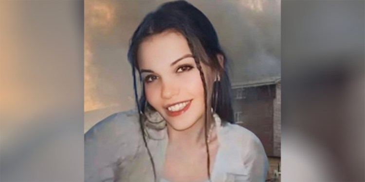 Otel yangınında 12'nci kattan atlayan Şevval, yaşamını yitirdi