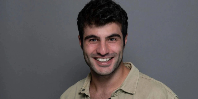 Oyuncu Atakan Yılmaz gözaltına alındı