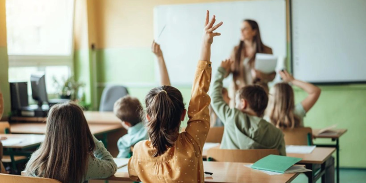 Özel okulların ek ücret talebi yasaya aykırı