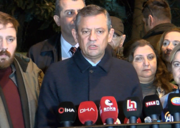 Özgür Özel, Rıza Akpolat'ı cezaevinde ziyaret etti
