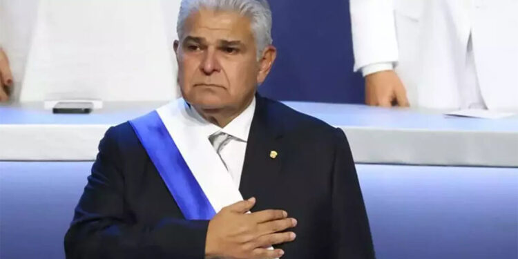 Panama Kanalı Panama'nındır ve öyle kalacak