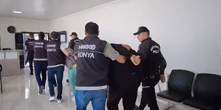 Para karşılığı reçete yazan psikiyatri uzmanı savunma yaptı