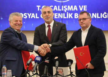 Polonez işçileri ile işveren anlaştı