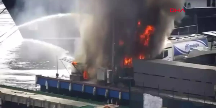 Pendik marinada yakıt istasyonunda yangın