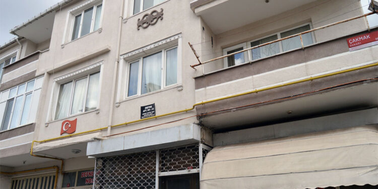 Sedanur erkek arkadaşının evinde ölü bulundu