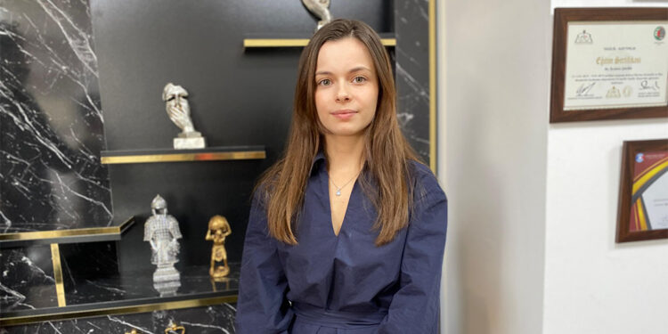 Sınavsız üniversite vaadiyle dolandırıcılık iddiasına 240 yıl hapis istemi