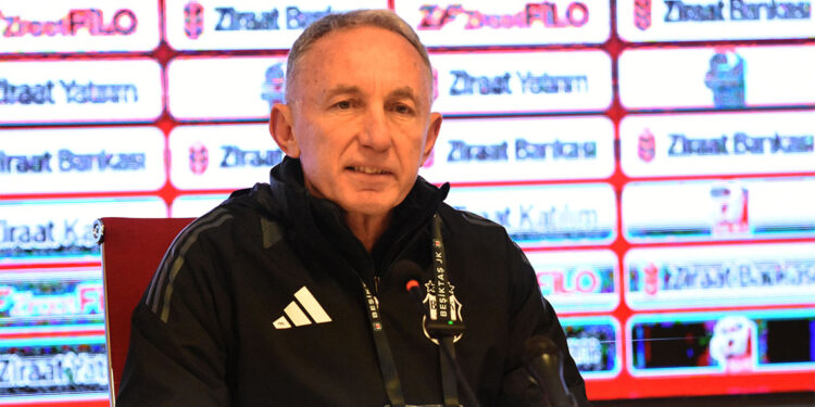 Topu rakibe verdik ama kazandık