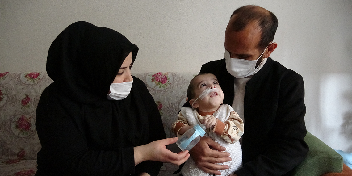 Şehit öykülerini içeren kitap, SMA'lı Barış için umut oldu