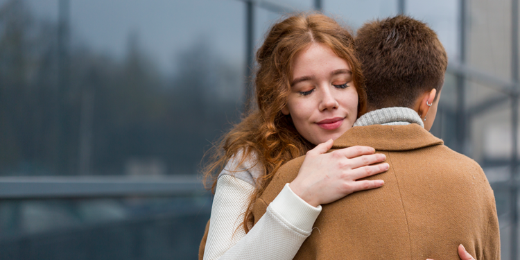 Sevgisiz insan çürür