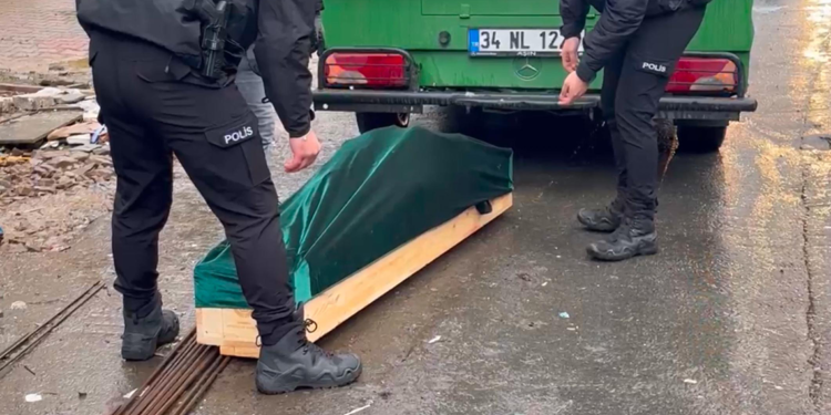 Şişli'de inşaat halindeki binada erkek cesedi bulundu