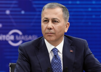 Son bir ayda 52 bin 622 Suriyeli ülkesine döndü