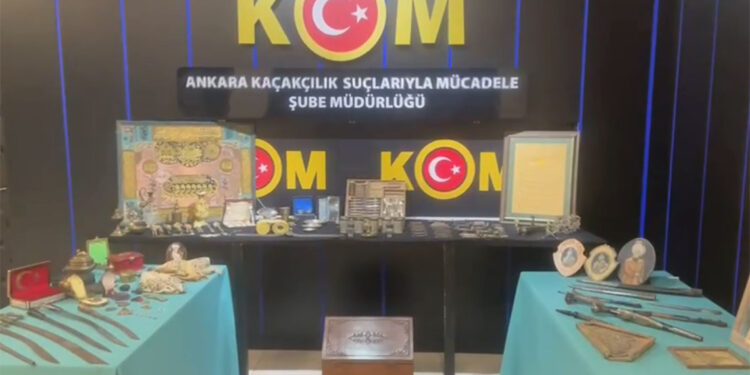 Ankara ve İstanbul'da tarihi eser kaçakçılarına operasyon
