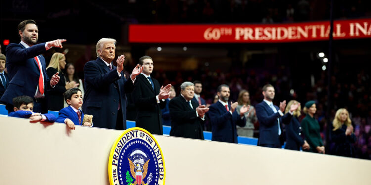 Trump, Ulusal Enerji Acil Durumu ilan etti