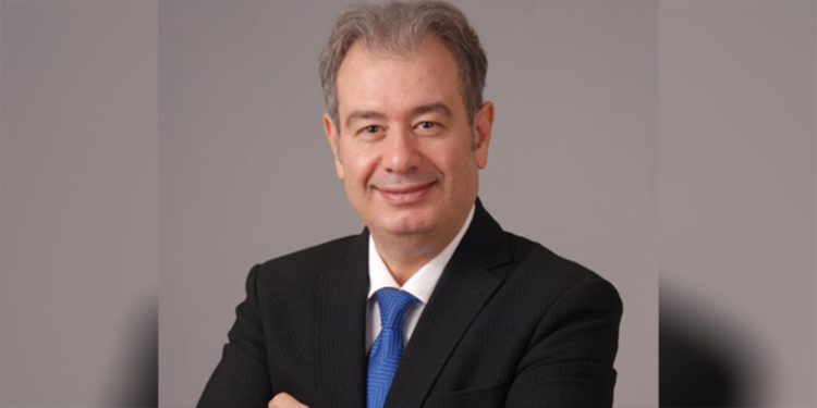 Terör örgütü propagandasından yargılanan profesöre beraat kararı