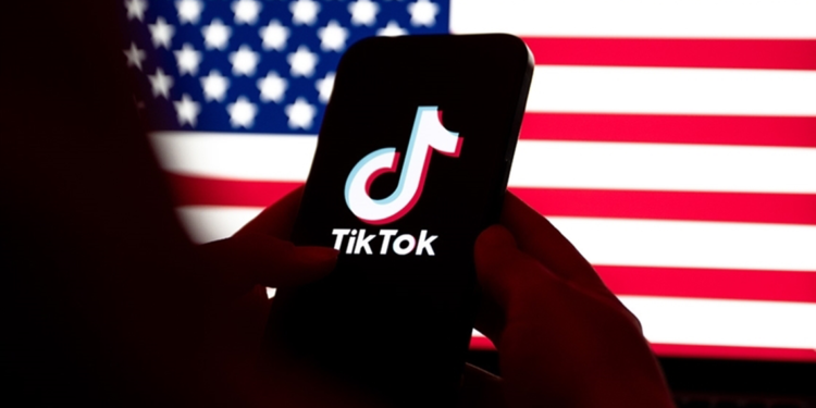 TikTok ABD'de yeniden aktif oldu