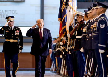 Trump, Husileri yeniden 'yabancı terör örgütleri' listesine ekledi