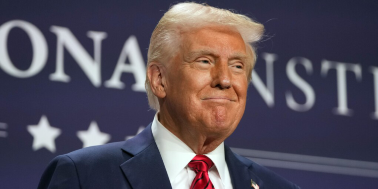 Trump hükümetinden federal çalışanlara 7 maaşlık tazminat teklifi