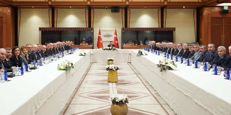 Türkiye ile Özbekistan arasında Sağlık Turizmi İş Birliği