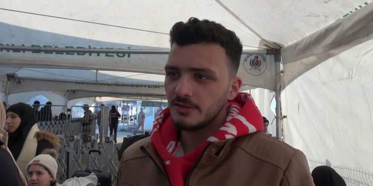 Ülkesine dönen Suriyeli Mahmut, umut dolu mesajlar verdi