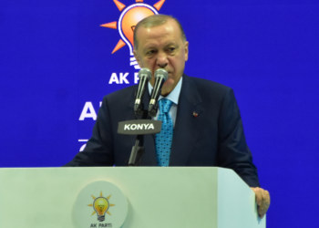 Yargı mensuplarını baskı altına alarak hiçbir netice elde edemezsiniz