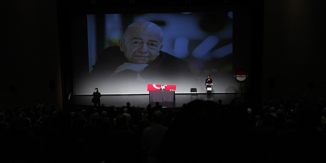 Yazar Selim İleri için AKM'de tören