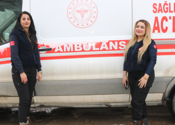 Yüksekova’nın kadın ambulans şoförleri