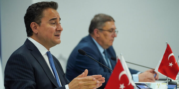 Dünya ahiret kaçamazsınız, hesabını vereceksiniz