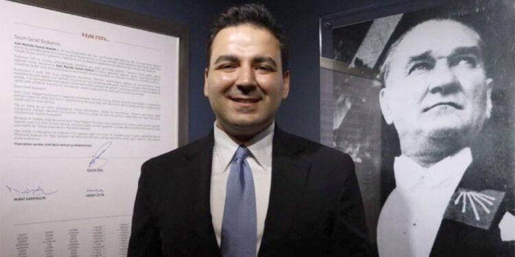 Gözaltı, Cem Aydın şahsında CHP'ye yönelik gözdağıdır