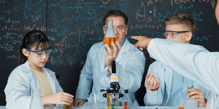 Bir arayış iki dünya