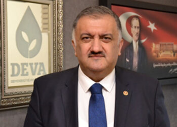 Daha adil daha huzurlu bir gelecek diliyorum