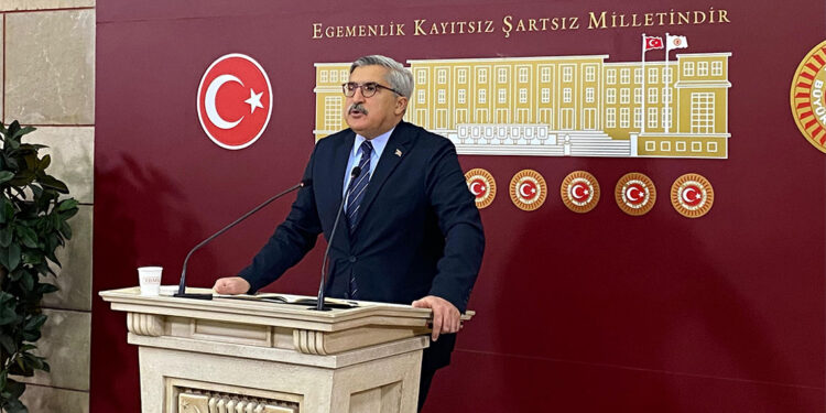 PKK'nın şubat ayında silah bırakmasının gündeme geleceğini düşünüyorum