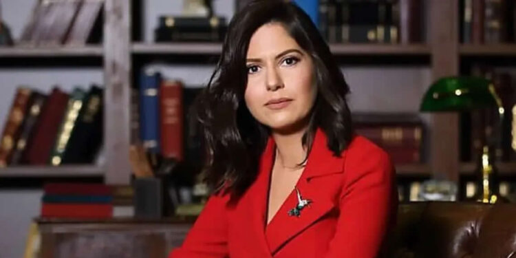 RTÜK'ten el hareketi yapan Kübra Par ile ilgili inceleme