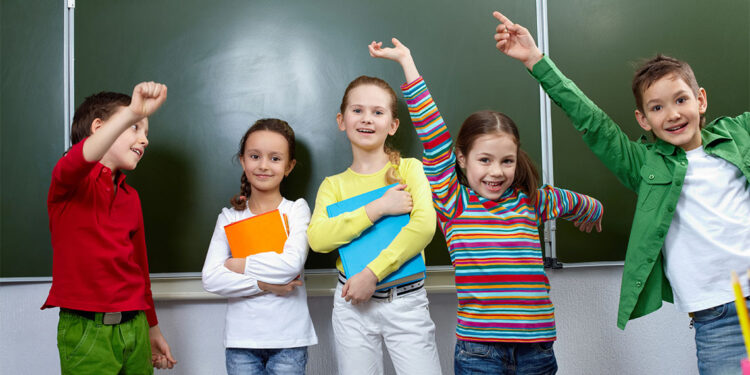 20 milyon öğrenci yarıyıl tatiline çıkıyor