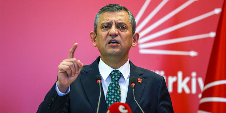 Filistin'de iki devletli çözüme ulaşmak için adım atılmalı