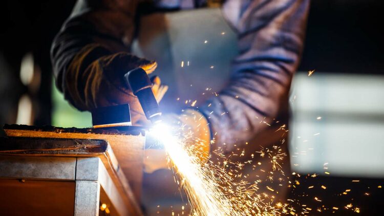 Sanayi üretimi kasımda yüzde 1,5 arttı