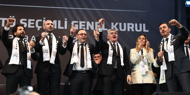 Beşiktaş Yönetim Kurulu'nda görev dağılımı yapıldı