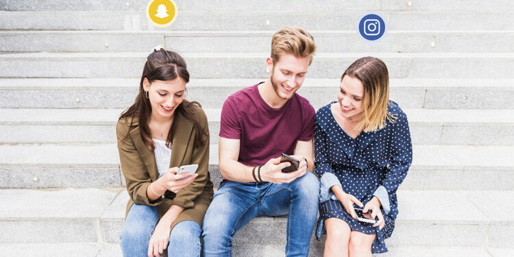 Gençler neden sosyal medyada görünmek istiyor?