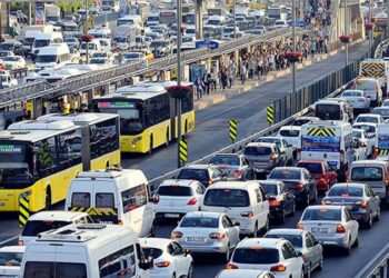 İstanbul'da toplu taşımaya yüzde 35 zam geldi