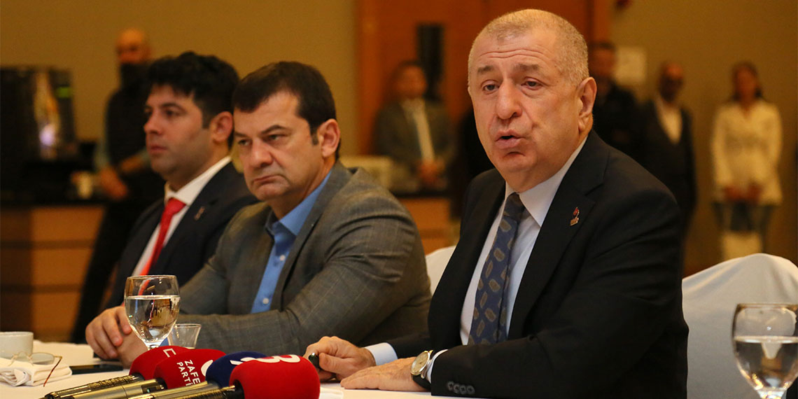 Zafer Partisi Genel Başkanı Ümit Özdağ, "Abdullah Öcalan'la, PKK'yla anlaşma var ve bunu Türk halkına açıklamaktan korkuyorsunuz" dedi.