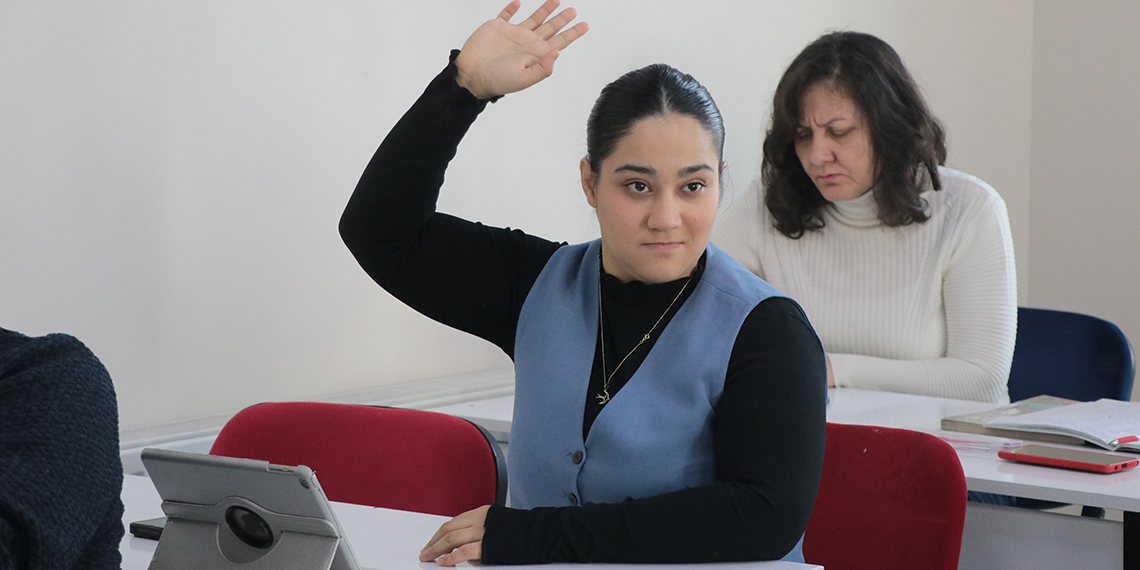 11 yıllık tedaviyle iyileşen Ayşe’nin hayali, ülkeleri gezmek