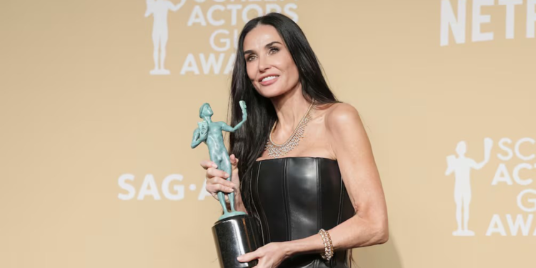 '2025 SAG Ödülleri' sahiplerini buldu