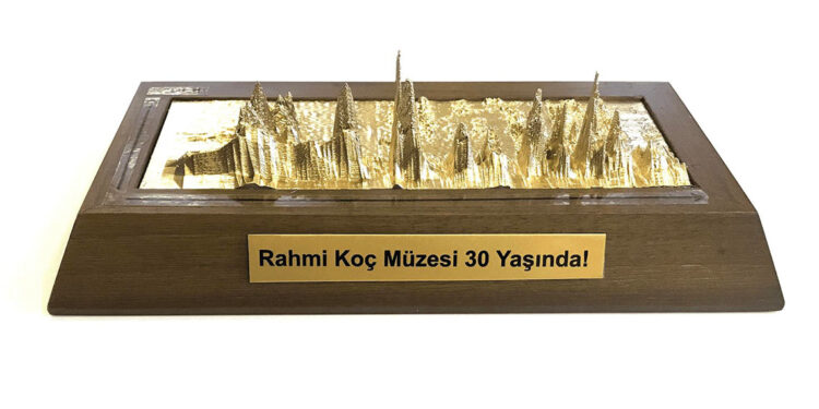 Rahmi Koç Müzesi koleksiyonu yeni objelerle büyüyor