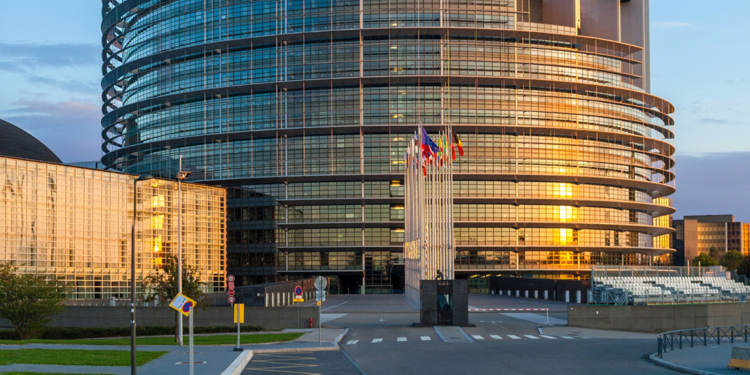 AB, Ukrayna'ya 3.5 milyar avro yardım gönderecek