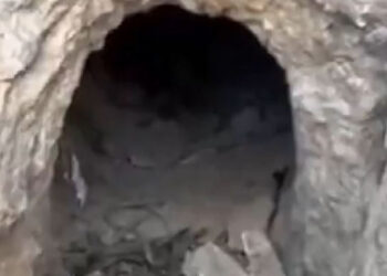 Irak'ın kuzeyinde teröristlerin kullanıldığı mağarada silah ve mühimmat ele geçirildi